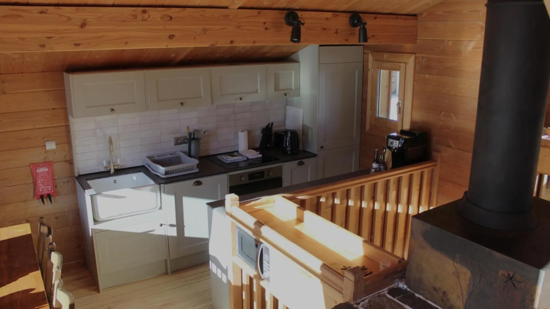 Cosy 4 Bedroom Chalet With Hot Tub Saint-Marcel