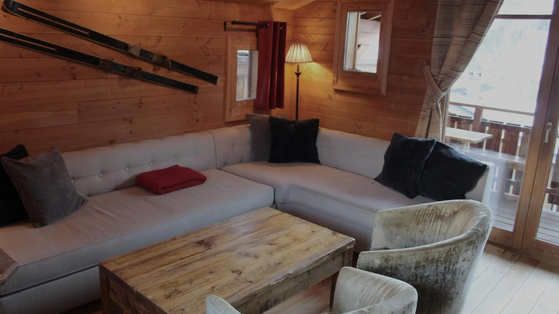 Cosy 4 Bedroom Chalet With Hot Tub Saint-Marcel
